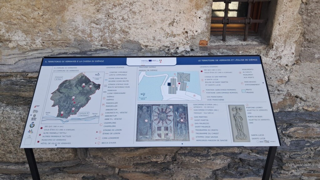Dettaglio del pannello visuo-tattile installato presso la chiesa di Diémoz - Verrayes